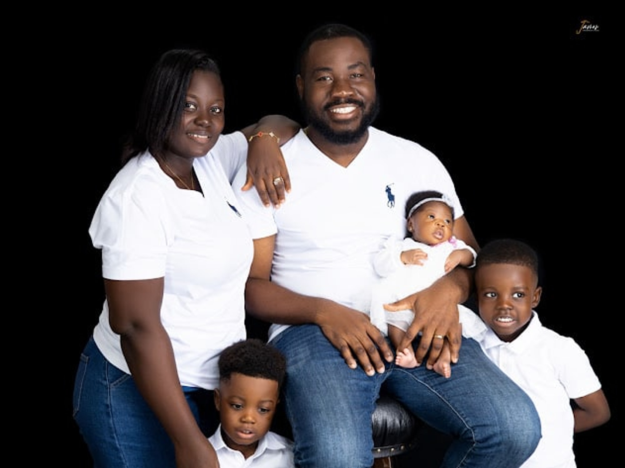 family photography by Javies Photography Studio