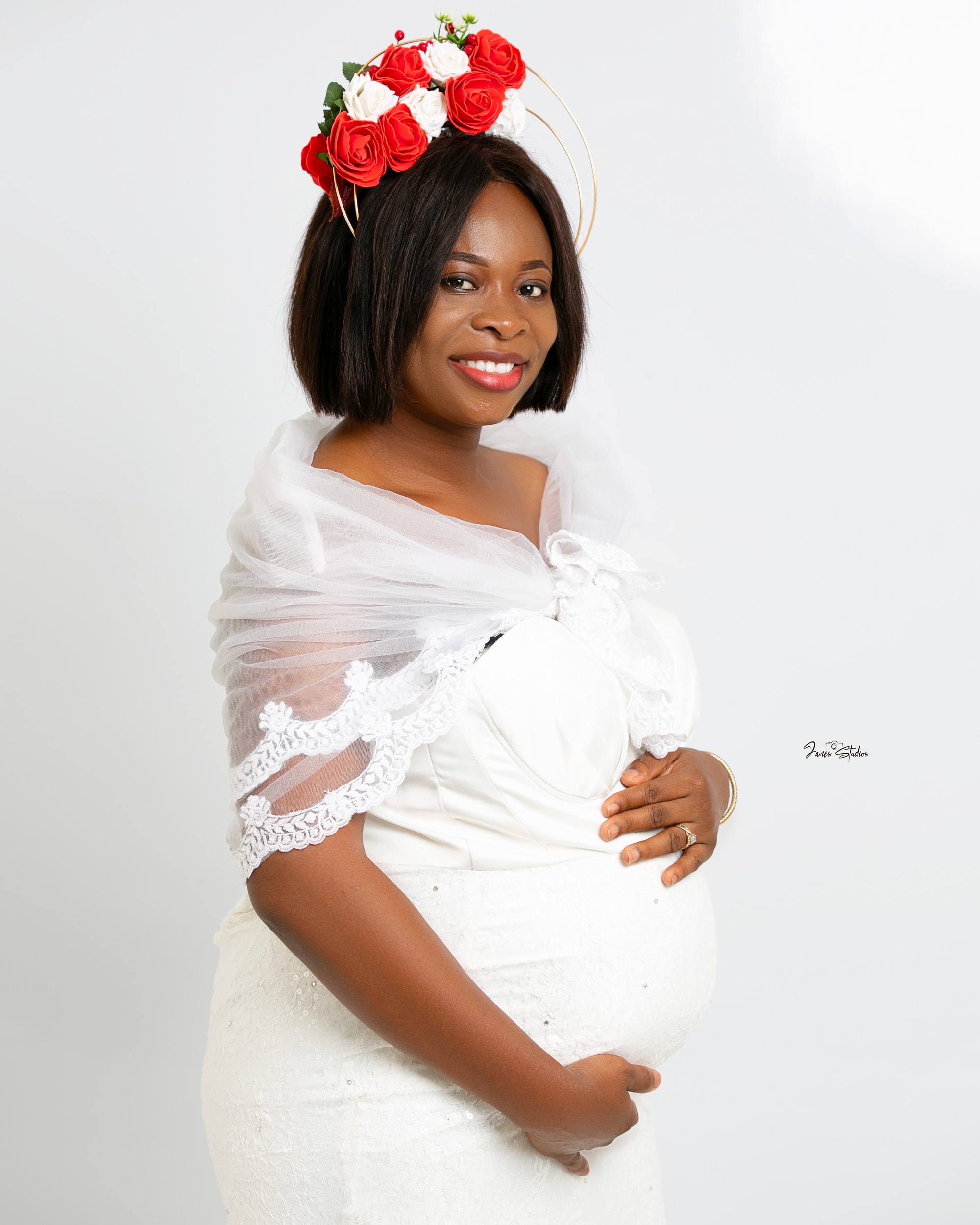 maternity photography by Javies Photography Studio